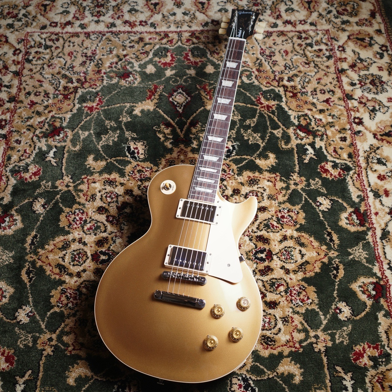 Gibson Les Paul Standard '50s Gold Topレスポールスタンダード Gibson Les Paul Standard '50s Gold Topレスポールスタンダード