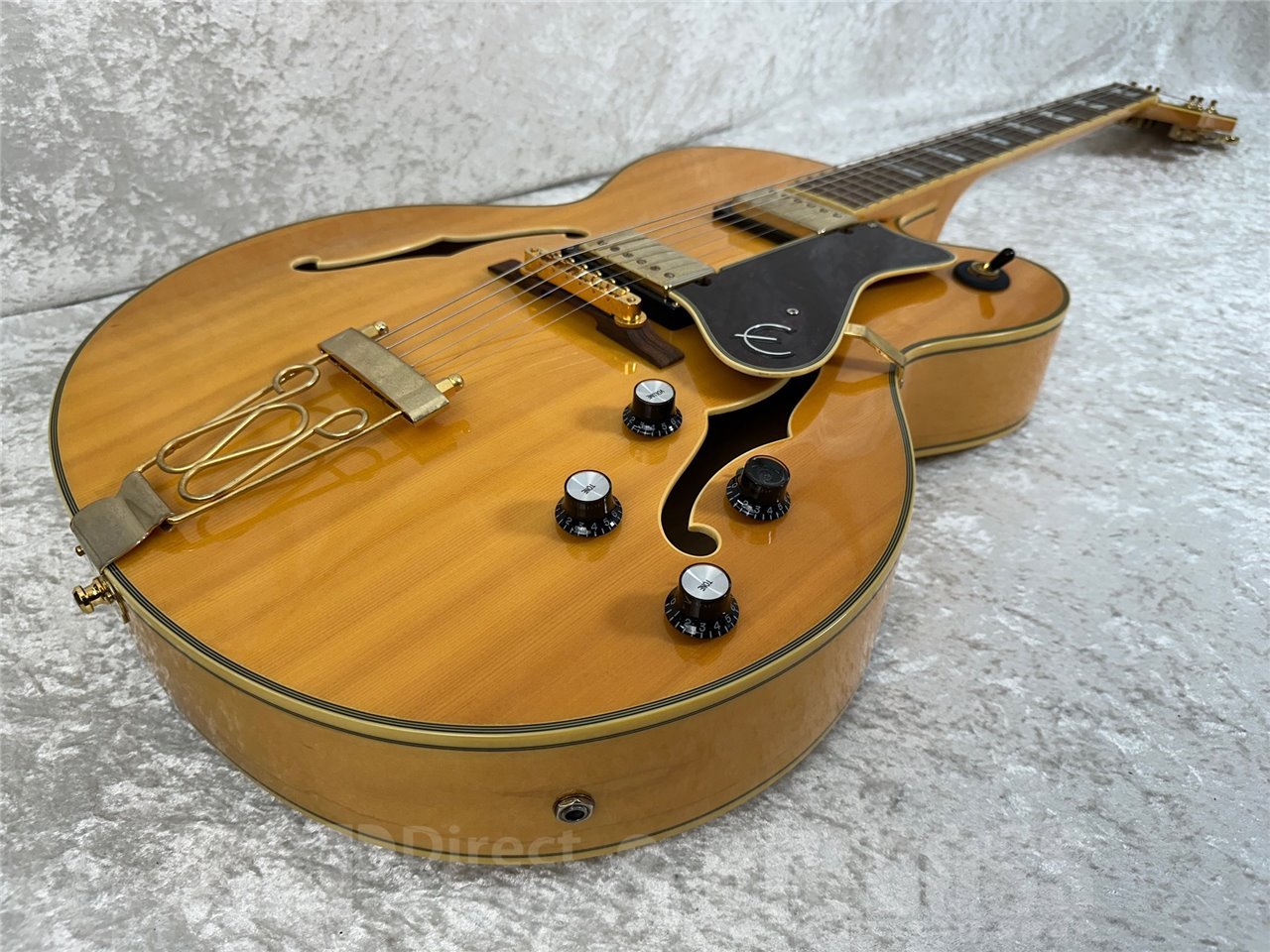 (新品同様) Epiphone Broadway フルアコ ナチュラル色 Epiphone Broadway (Natural)（中古/送料無料）【楽器検索