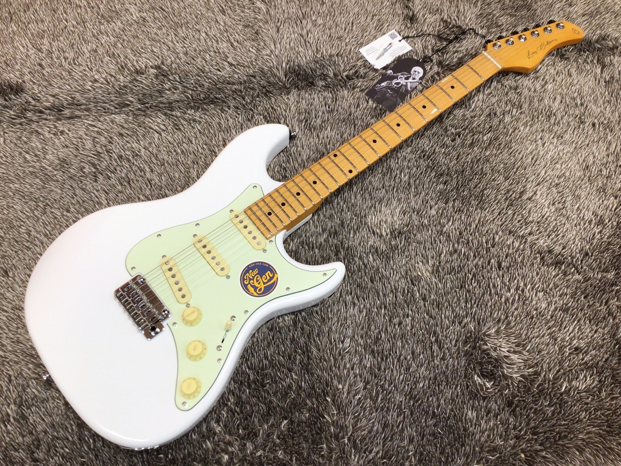 Sire Larry Carlton S7 New Gen White【2025年モデル最新のS7