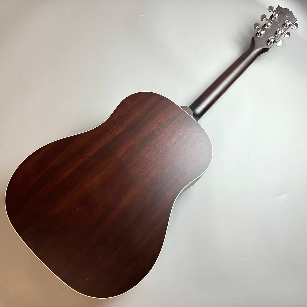 Gibson J-45 Special ヴィンテージサンバースト Satin Vintage Sunburs