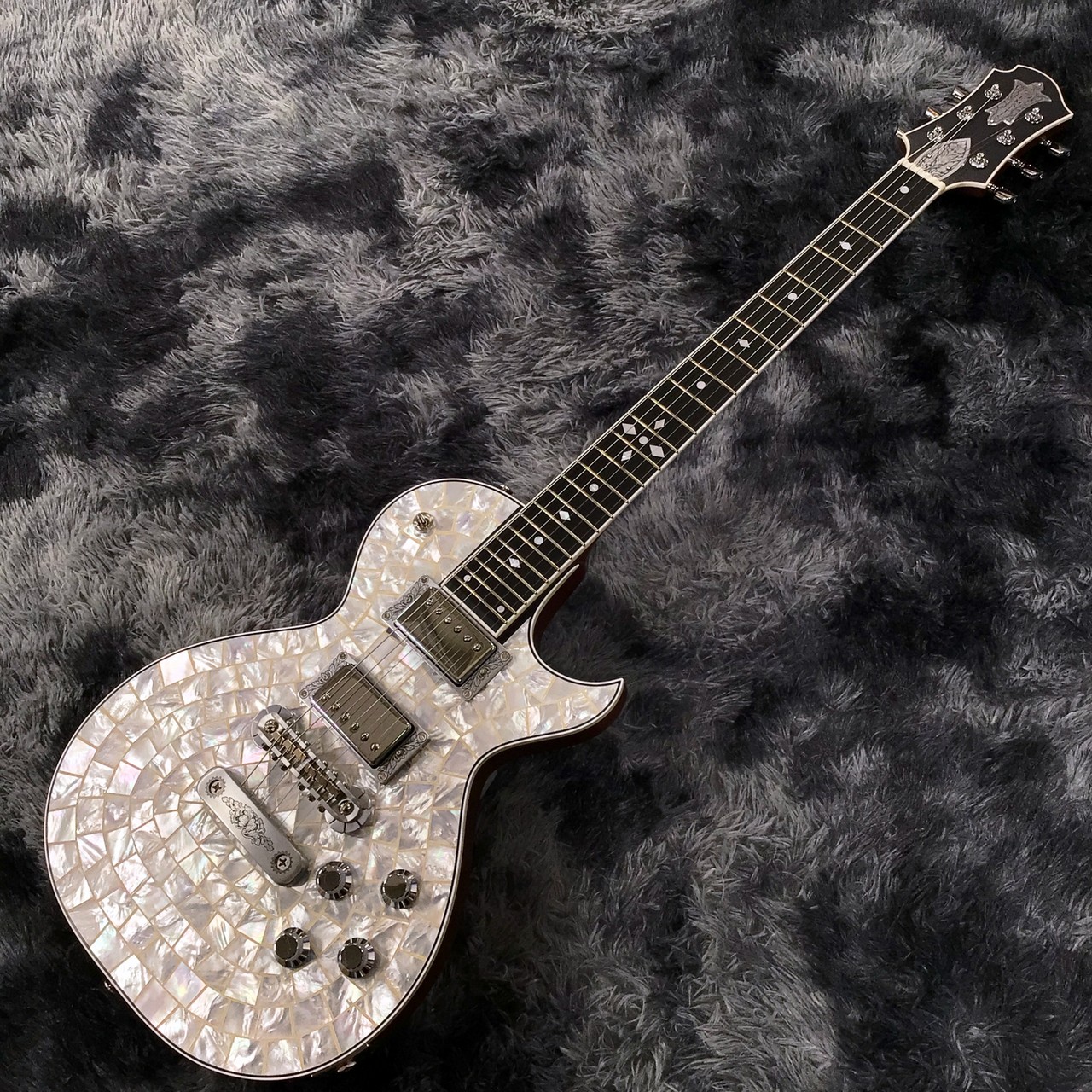 Zemaitis THE PORTRAIT Pearl Front Ultimate White 2H