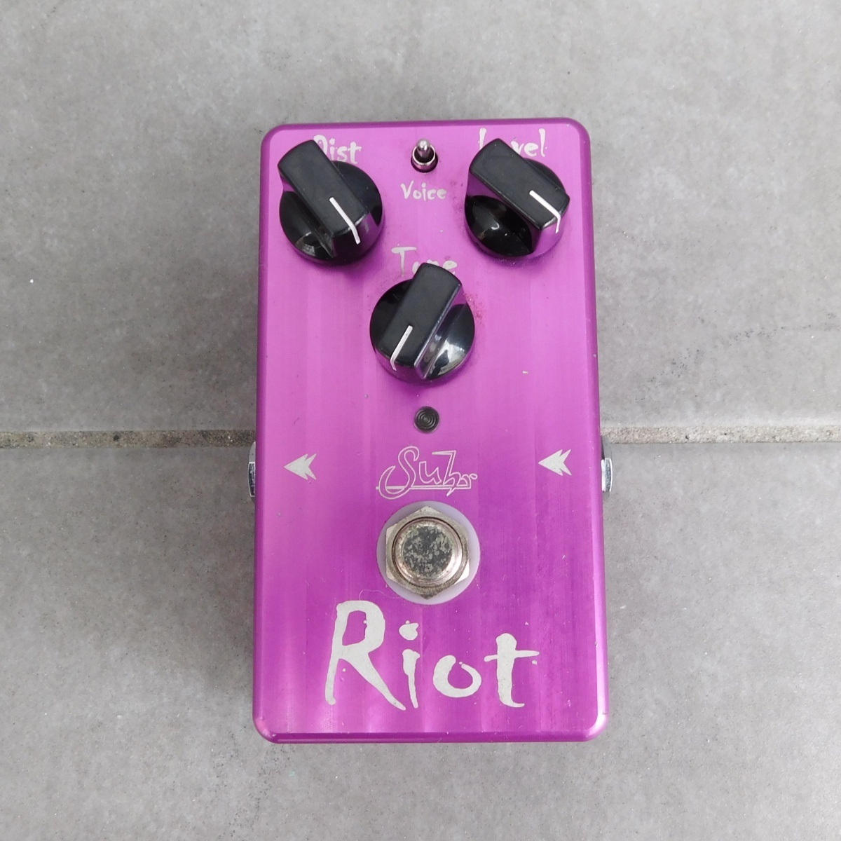 Suhr RIOT RELOADED ディストーション（中古）【楽器検索デジマート】