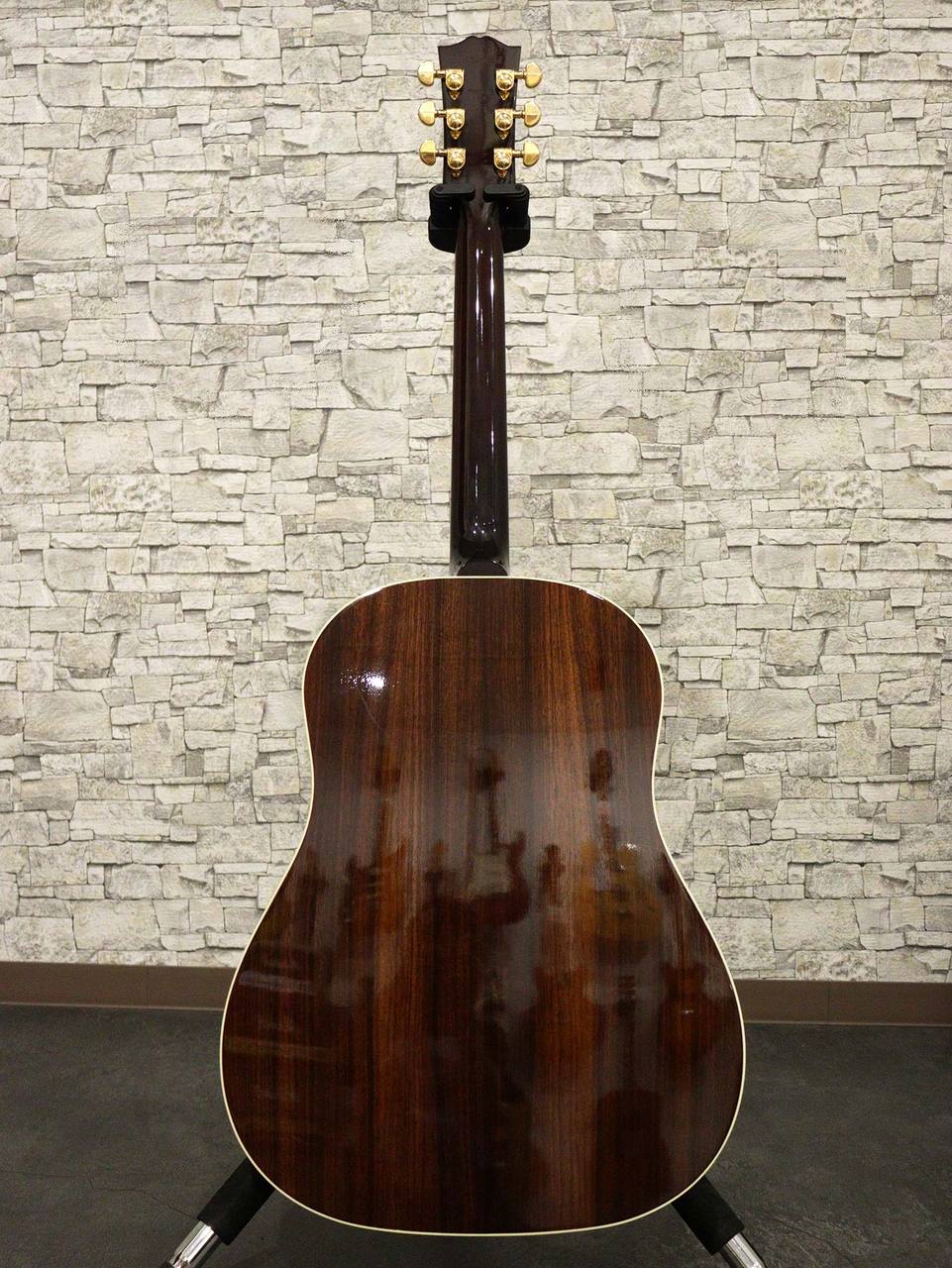 Gibson J-45 2006年製 + セミハードケース付／美品 Gibson 2006年製 J-45 - Vintage Sunburst | Blue Guitars