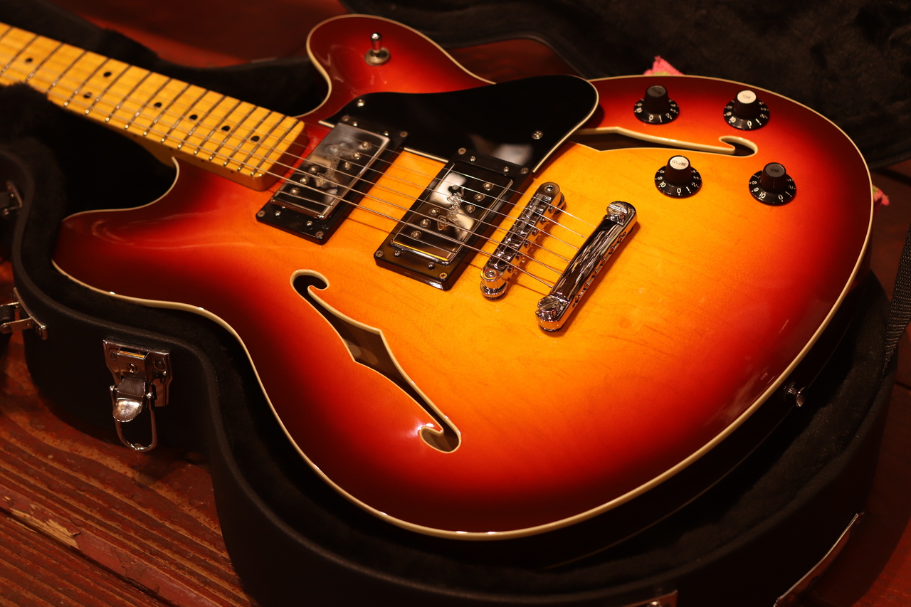 Fender Modern Player Starcaster (Fender Logo スターキャスター ) w