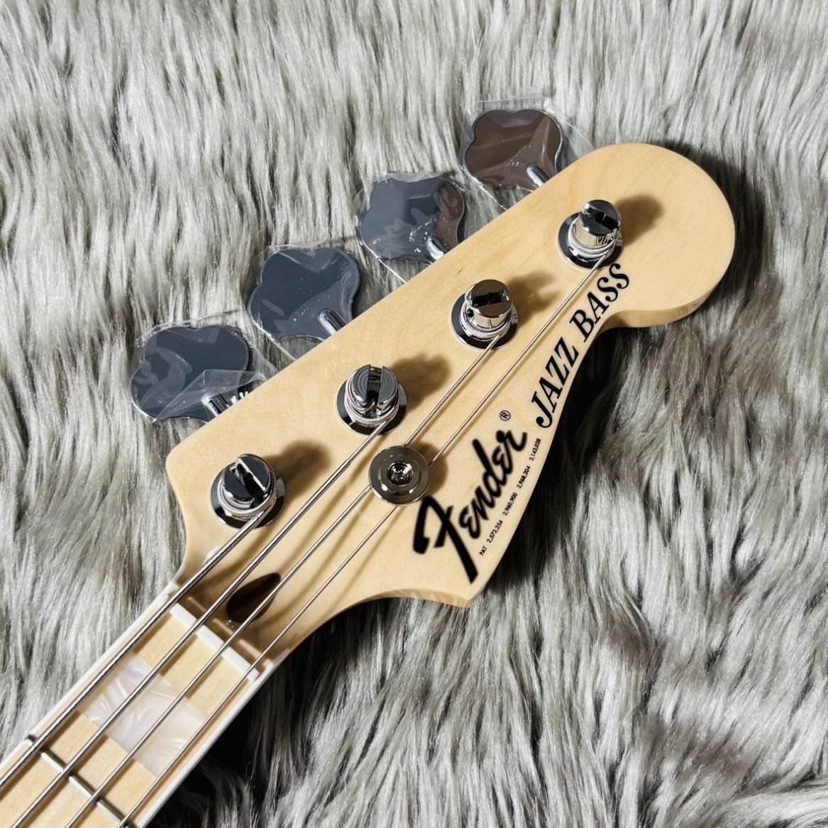 Fender Made in Japan Heritage 70s Jazz Bass Maple Fingerboard