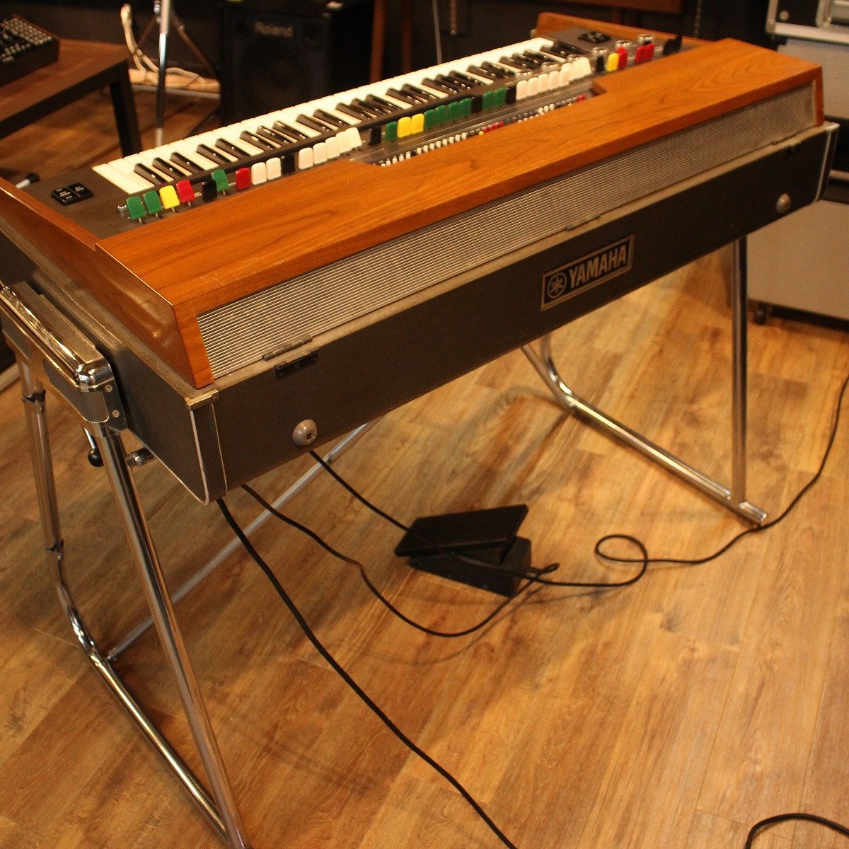 レトロボード ノエル 120サイドボード（スチール脚） | 堀田木工所 | 家具インテリア