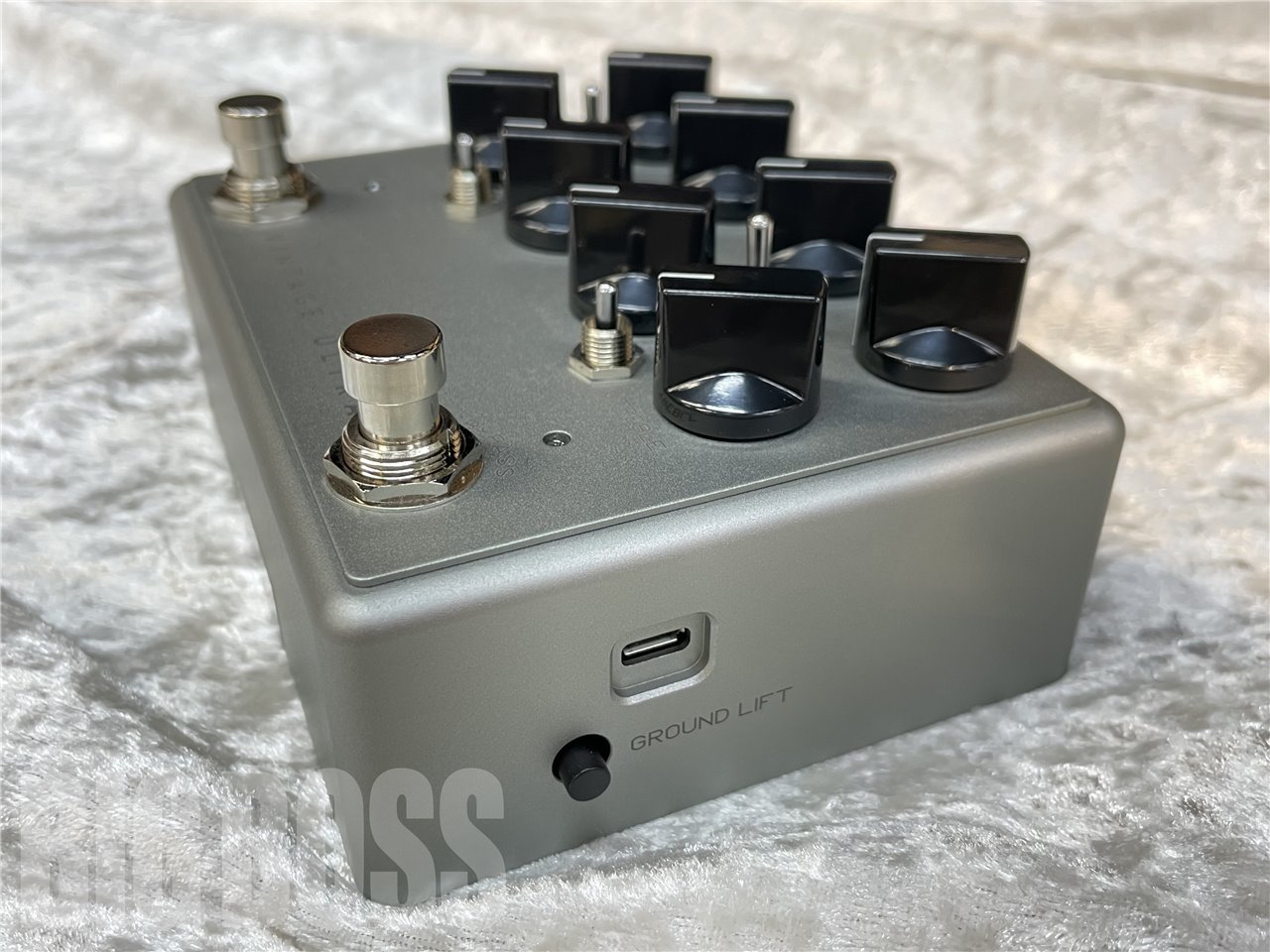 Darkglass Electronics Vintage Ultra v2 with Aux In（新品/送料無料）【楽器検索デジマート】