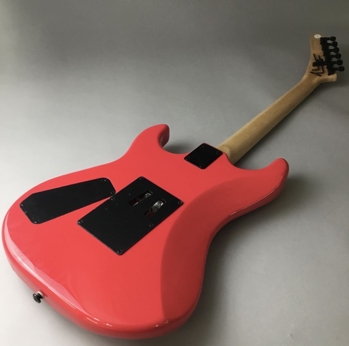 日本公式(新品未開封)KRAMER バレッタスペシャル ギター