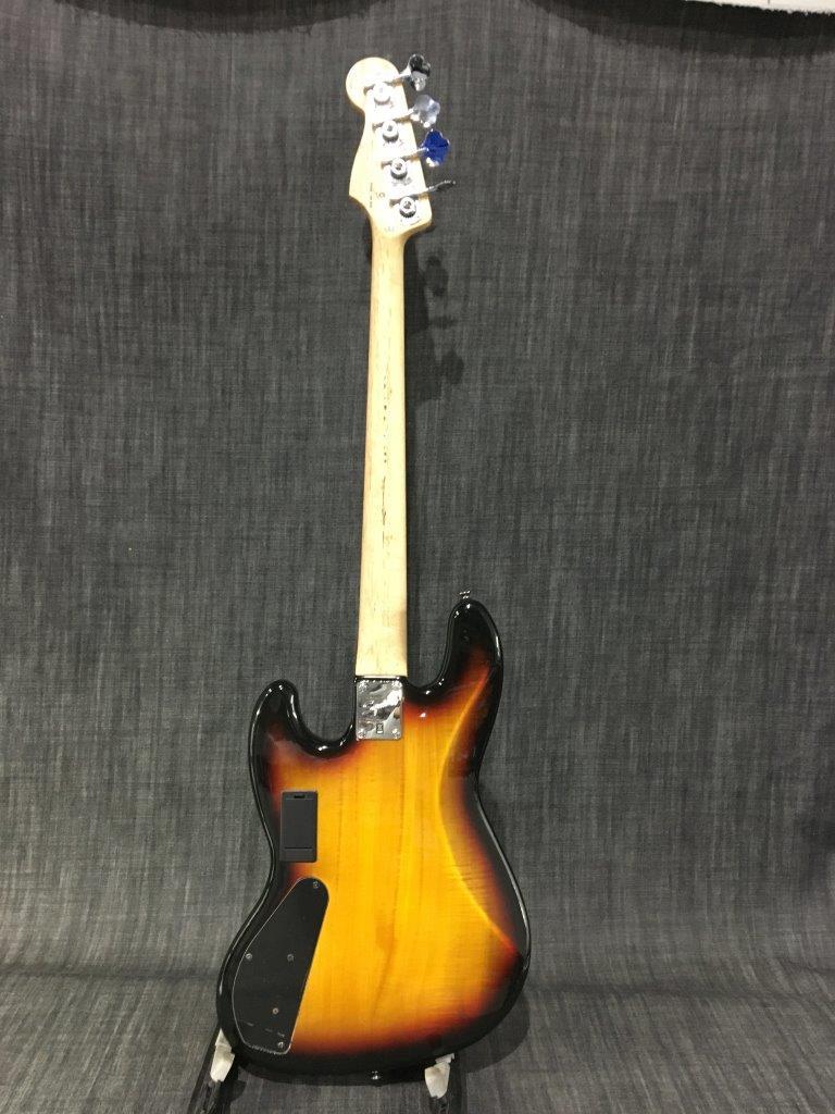 Squier PR839 5弦ベース エレキベース スクワイヤー - メルカリ