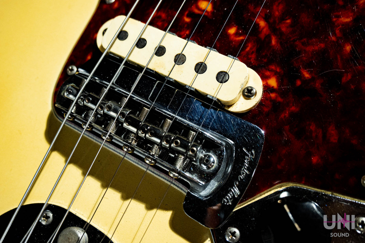 ホビー・楽器・アート m Fender JAGUAR Olympic White / 1963（ビンテージ）【楽器検索デジマート】