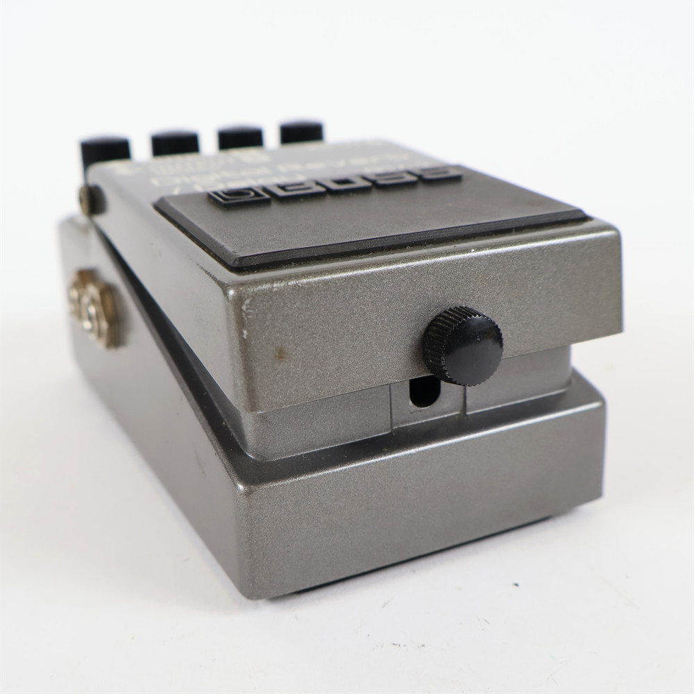 BOSS 【中古】 デジタルリバーブ ディレイ エフェクター BOSS RV-3