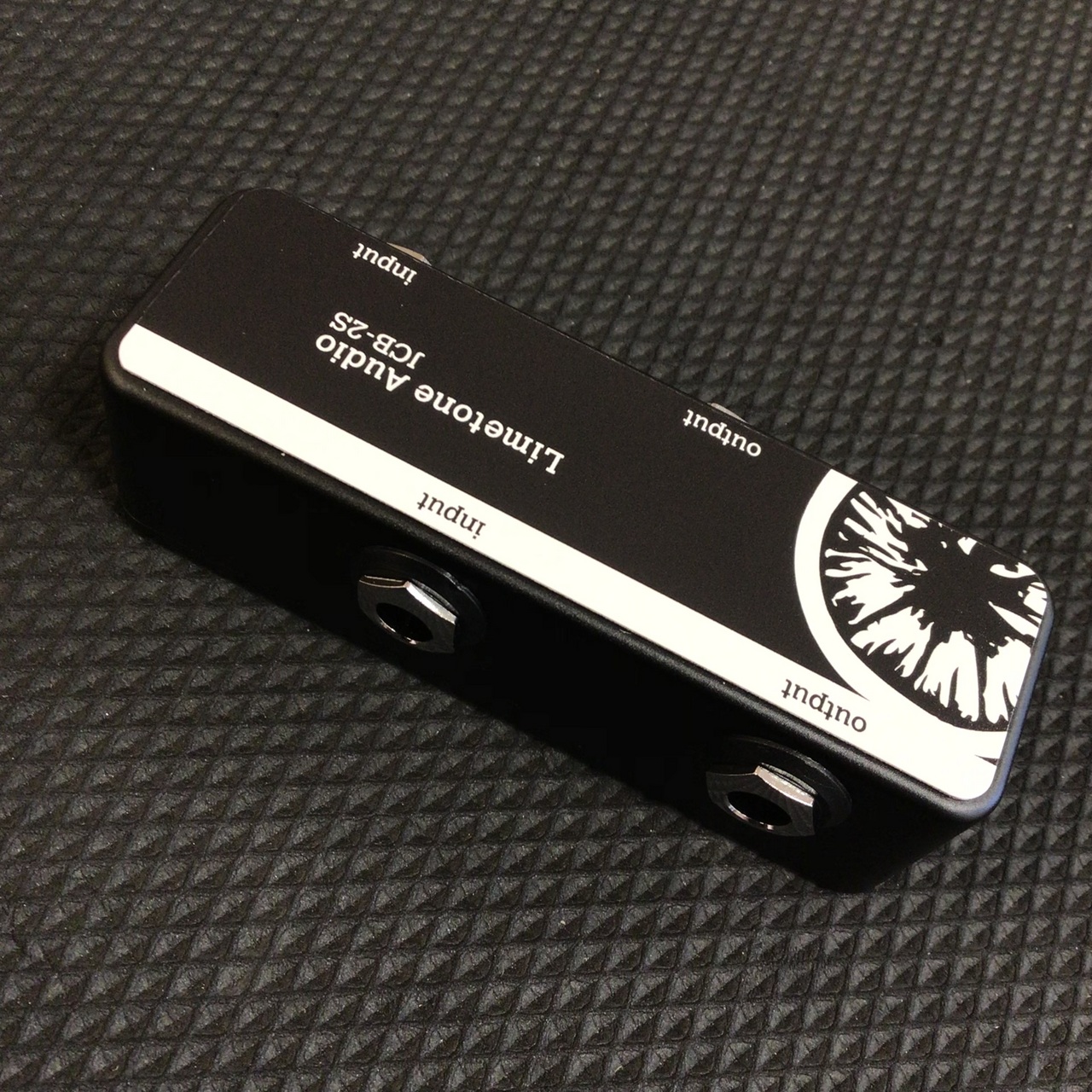 Limetone Audio JCB-2S Black 【高品質ジャンクションボックス