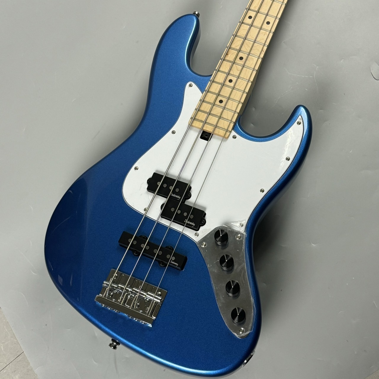 Sadowsky ME21 HP4 MAPLE Solid Ocean Blue Metallic High Polish エレキベース【現物写真】