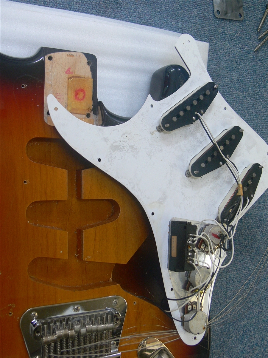 Fender Japan ST-XII 3TS（ビンテージ）【楽器検索デジマート】