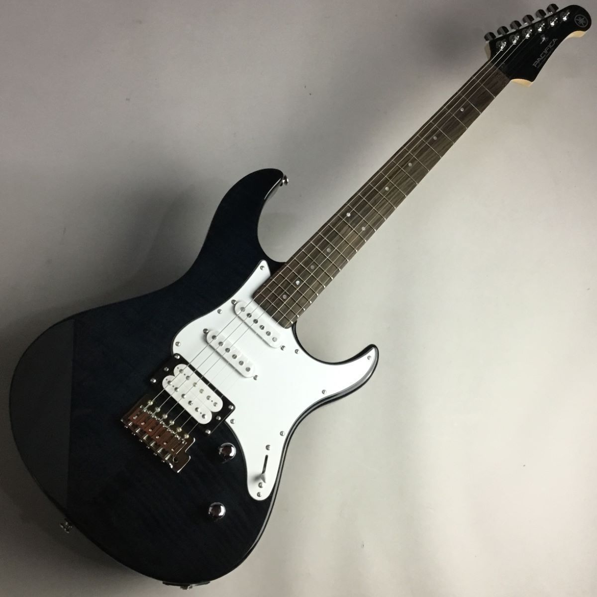 YAMAHA / PACIFICA212VFM TBLトランスルーセントブラック - エレキギター