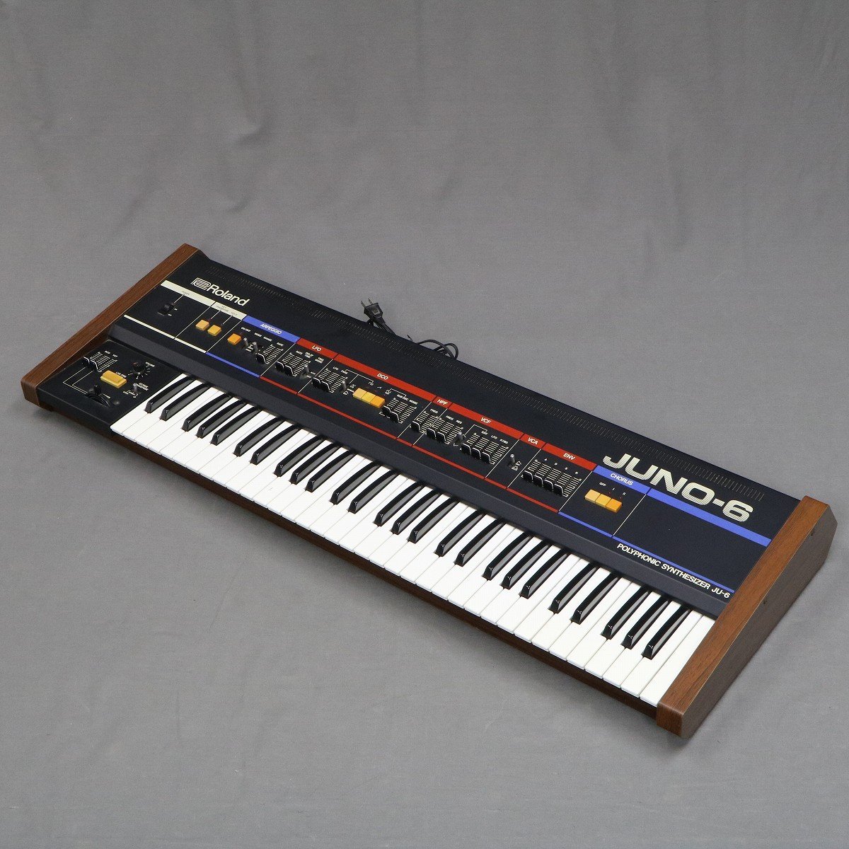 Roland JUNO-6 ポリフォニックシンセサイザー Roland JUNO-6 Polyphonic Synthesizer JU-6 【御茶ノ水本店