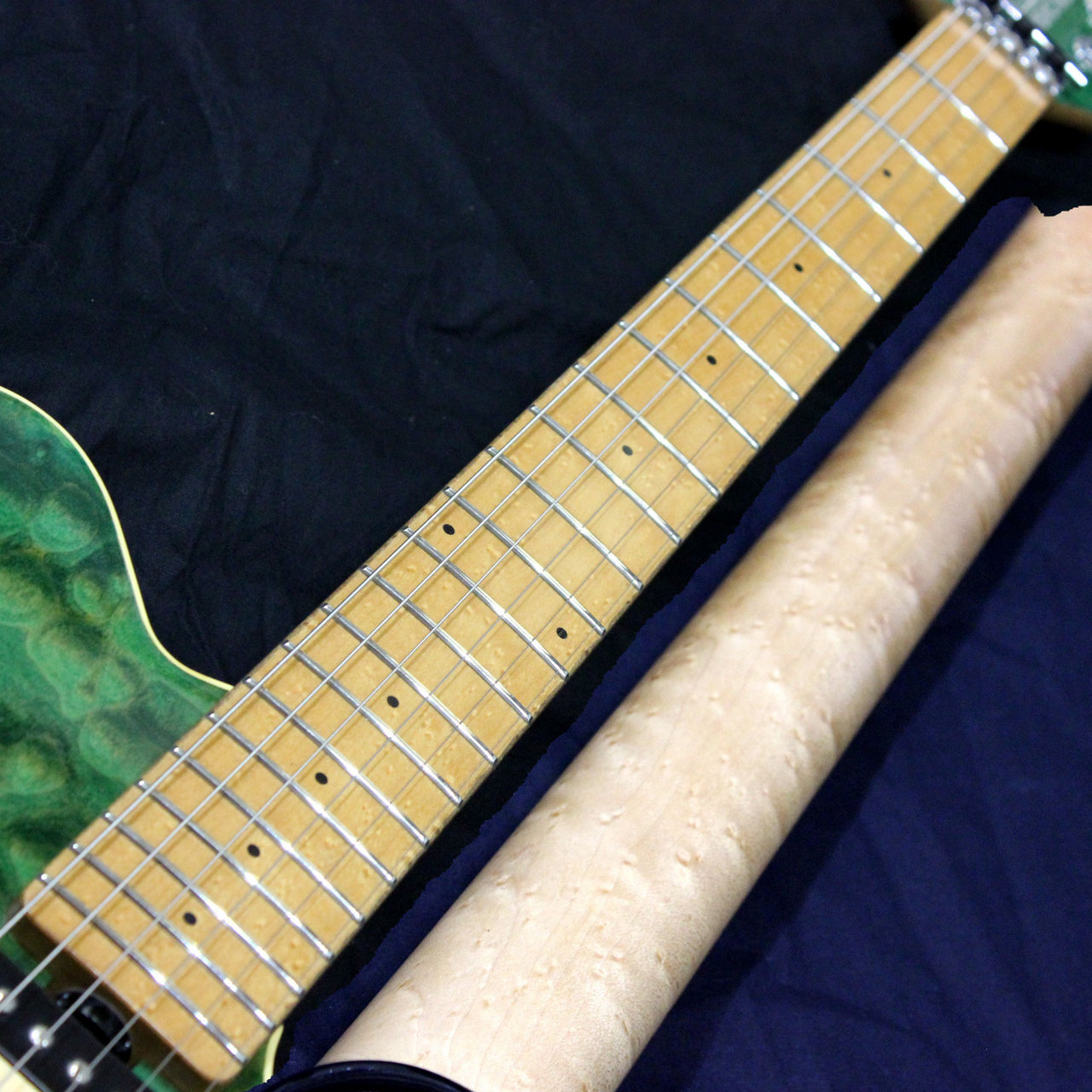 MUSICMAN The 20th Anniversary Limited Edition Axis Tribute