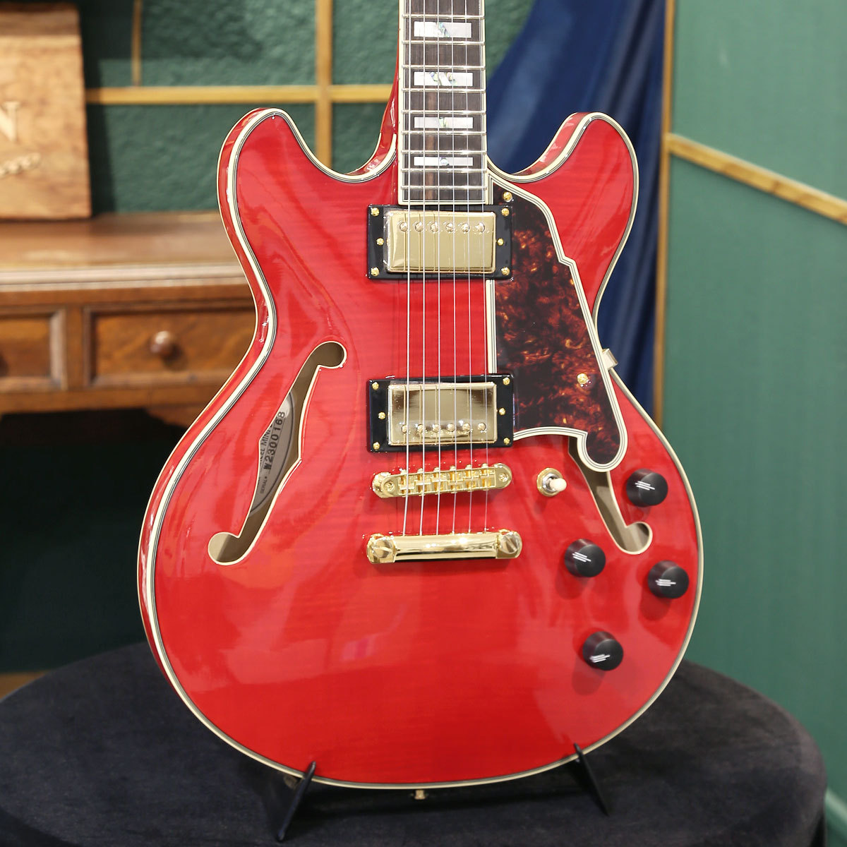D'Angelico 【訳あり】Excel Mini DC, Trans Cherry（B級特価/送料無料