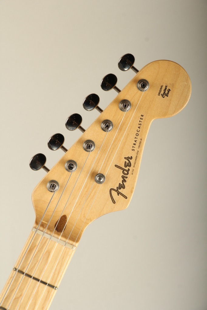 Fender 60th Anniversary New American Vintage 1954 Stratocaster 2