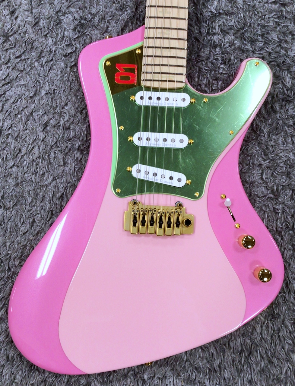 EDWARDS Plutinum E-STREAM-Miku-Custom -SAKURA MIKU Edition
