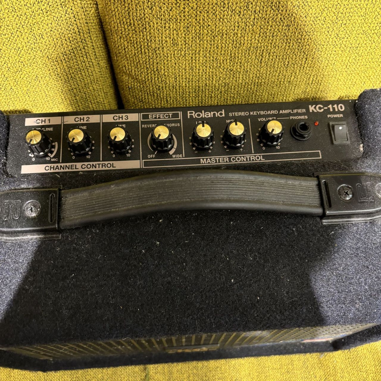 Roland キーボードアンプ KC-110 　ポータブルアンプ　kc-110 Roland KC-110 ステレオキーボードアンプ 【USED】 ローランド