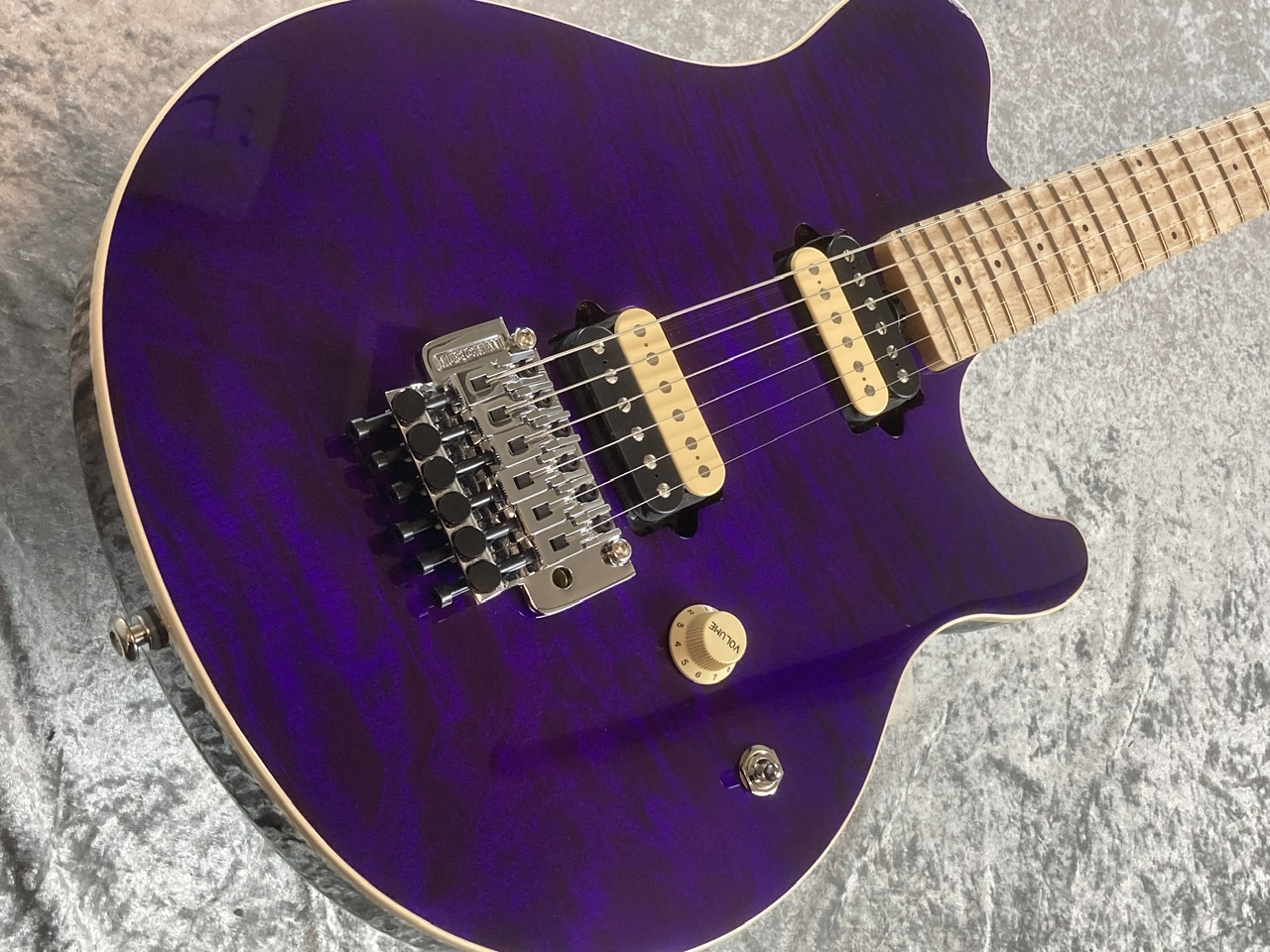 MUSIC MAN AXIS TRANS PURPLE QUILT（新品）【楽器検索デジマート】