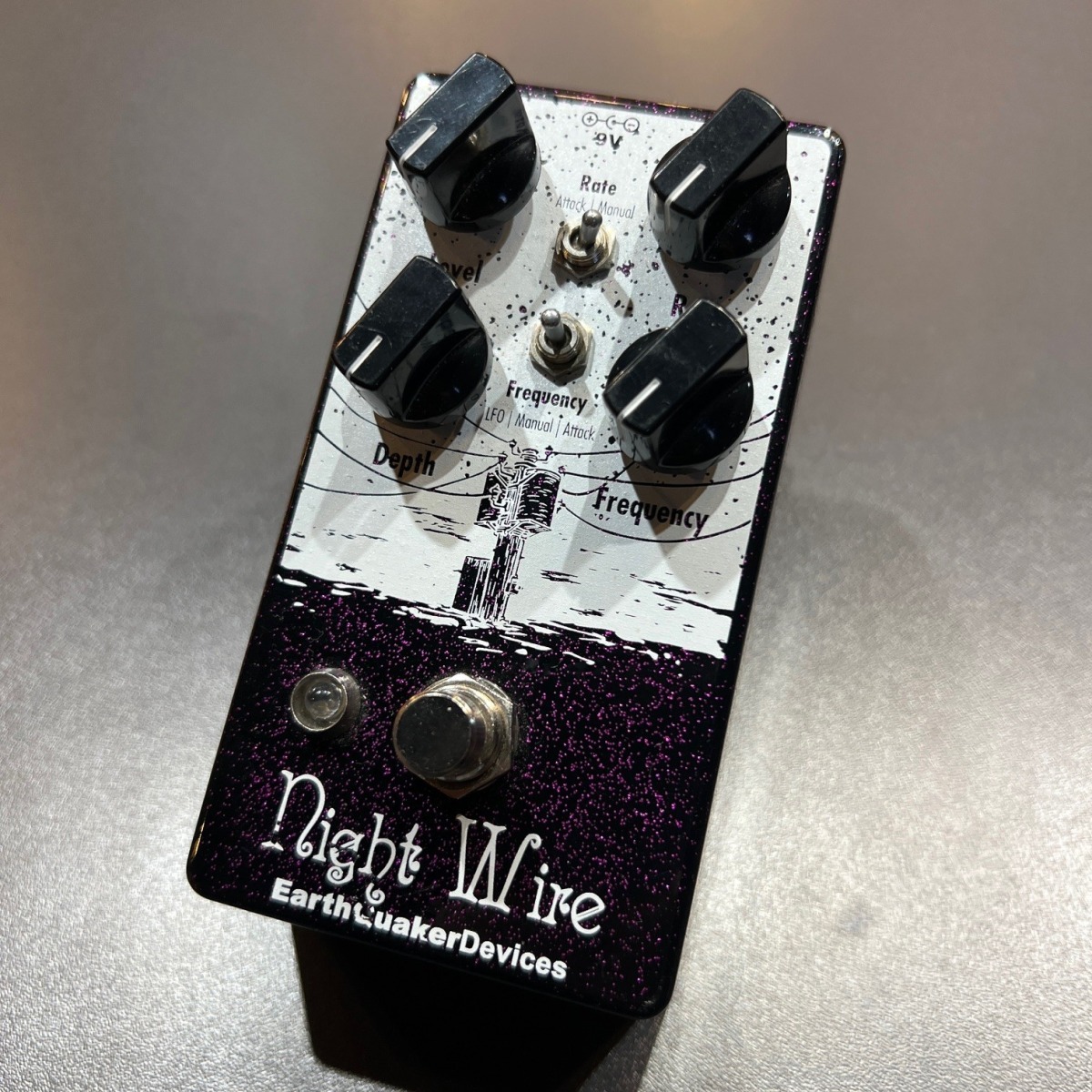 EarthQuaker Devices Night Wire Harmonic Tremolo【御茶ノ水