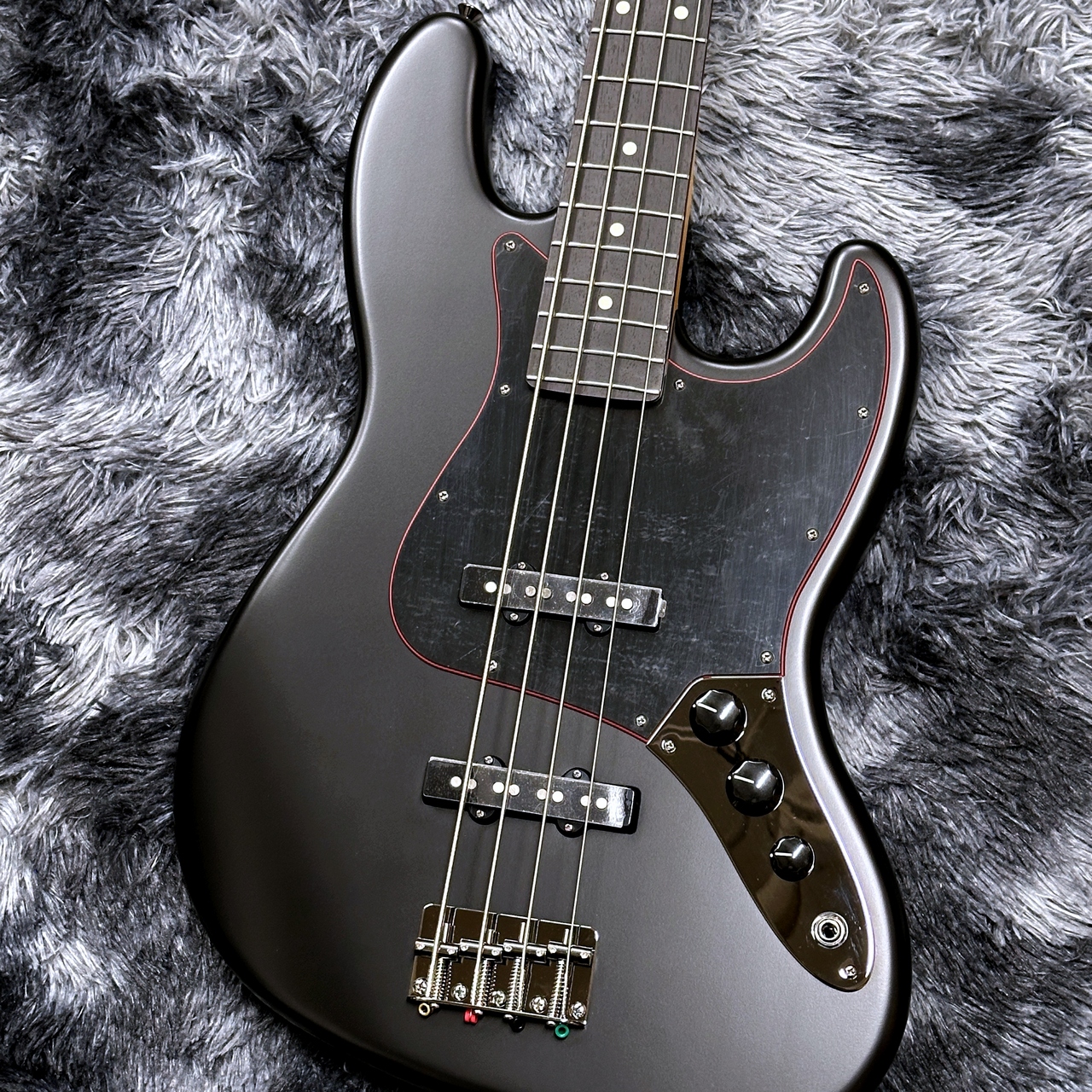 Fender Made in Japan Limited Hybrid II Jazz Bass Noir【2025