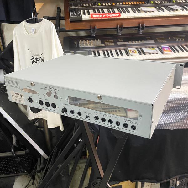 鍵盤楽器 korg triton rack Korg Triton Rack Synthesizer - What To Know & Where To Buy