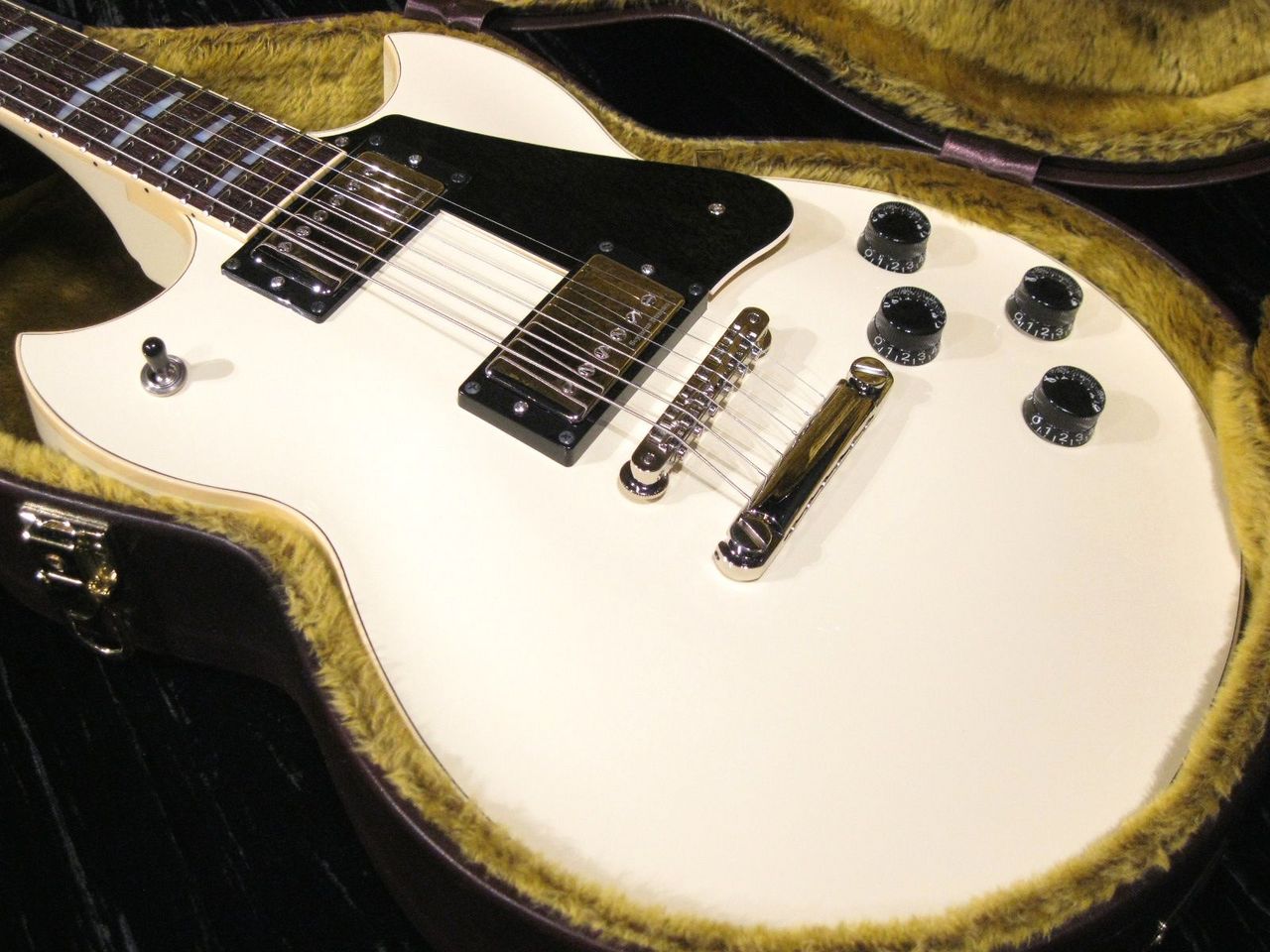 YAMAHA SG1820 Vintage White（中古）【楽器検索デジマート】