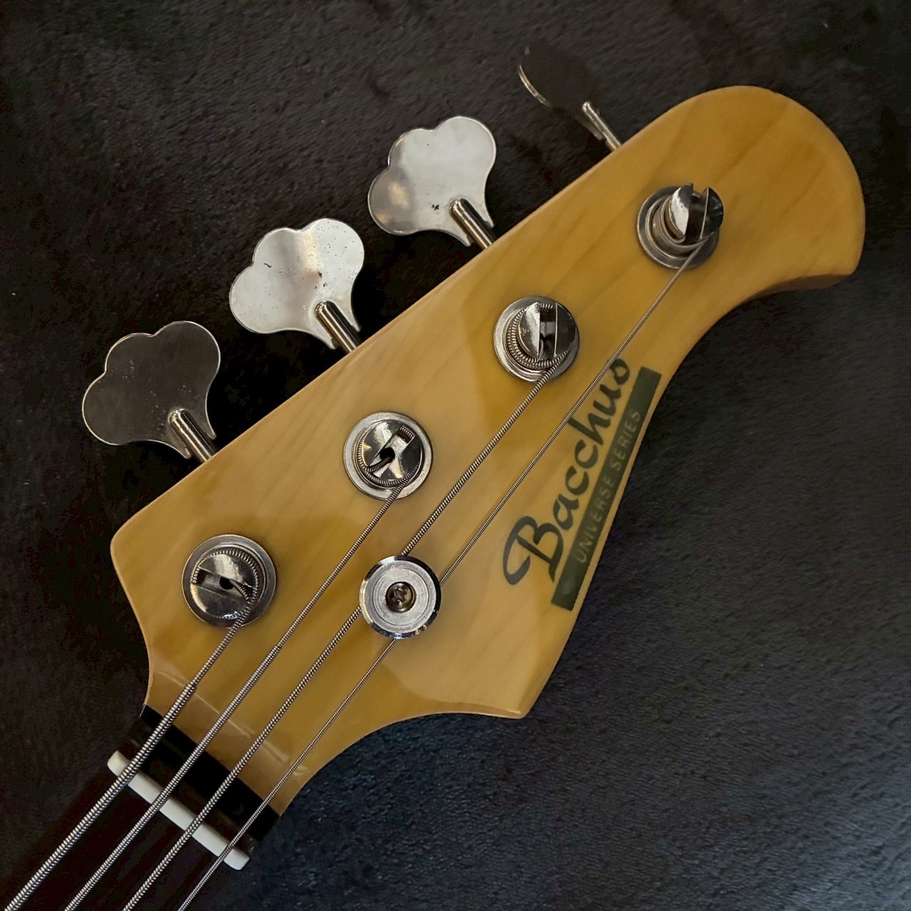 bacchusのジャズベースuniverseseries Bacchus universe series JBタイプ 【USED】【4.5kg】（中古）【楽器