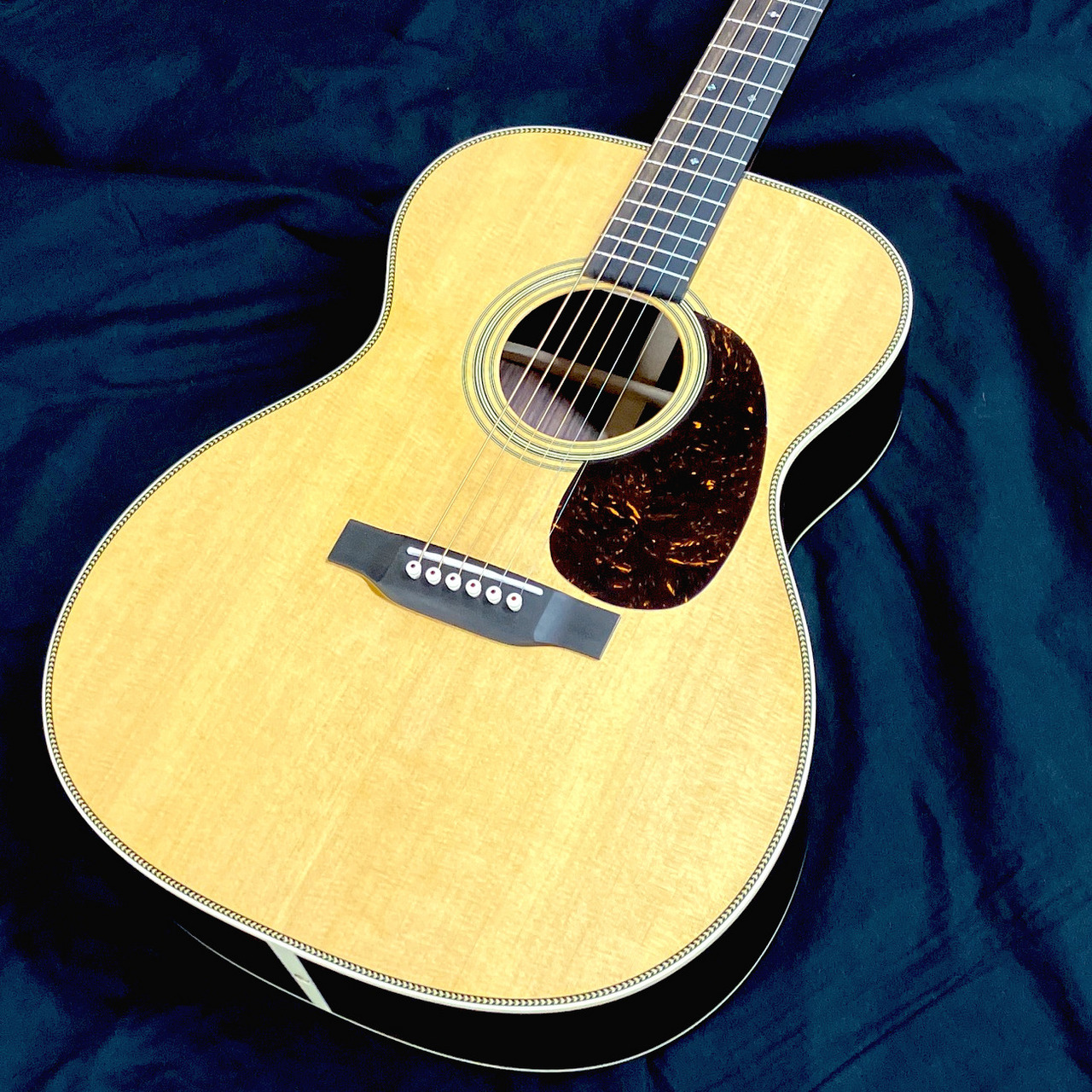 Martin 000-28 Standard（新品特価）【楽器検索デジマート】