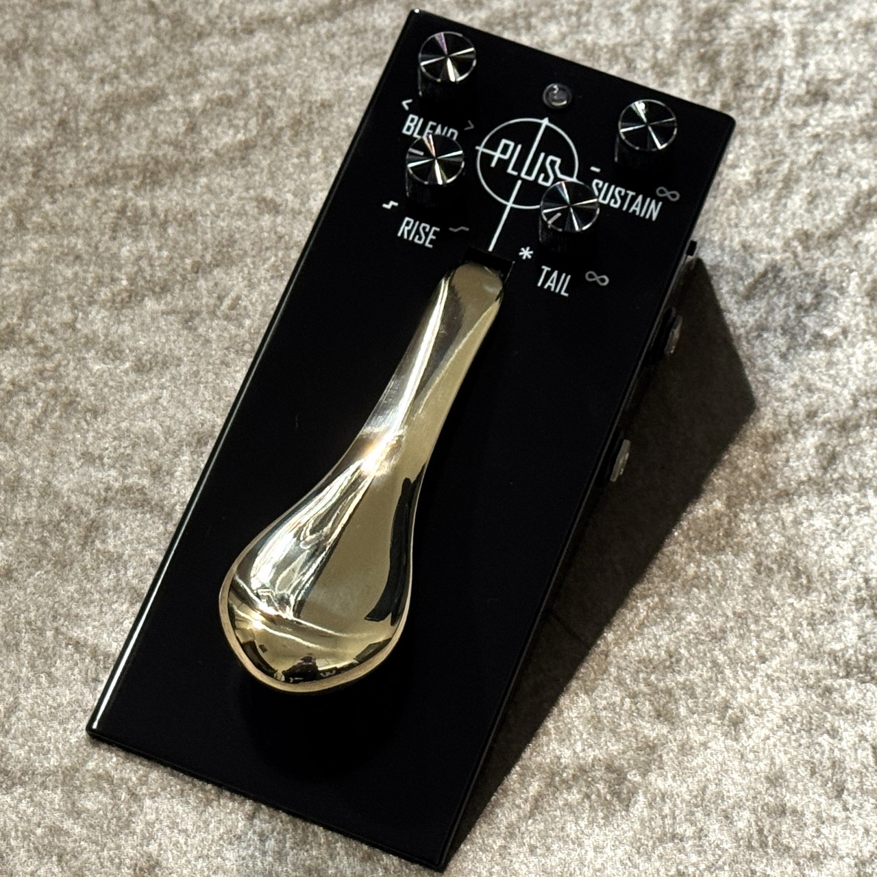 GAMECHANGER AUDIO 【ソロプレイヤーのお供に!】 PLUS Pedal