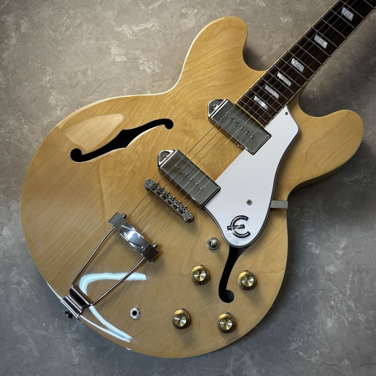 Epiphone◆エレキギター/フルアコ/ナチュラル・木目/HH Epiphone Casino Natural エレキギター フルアコ カジノ エピフォン