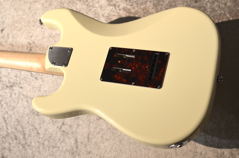 Black Smoker STD SIGMA SSH ～Vintage White～ #26C35 【3.50kg