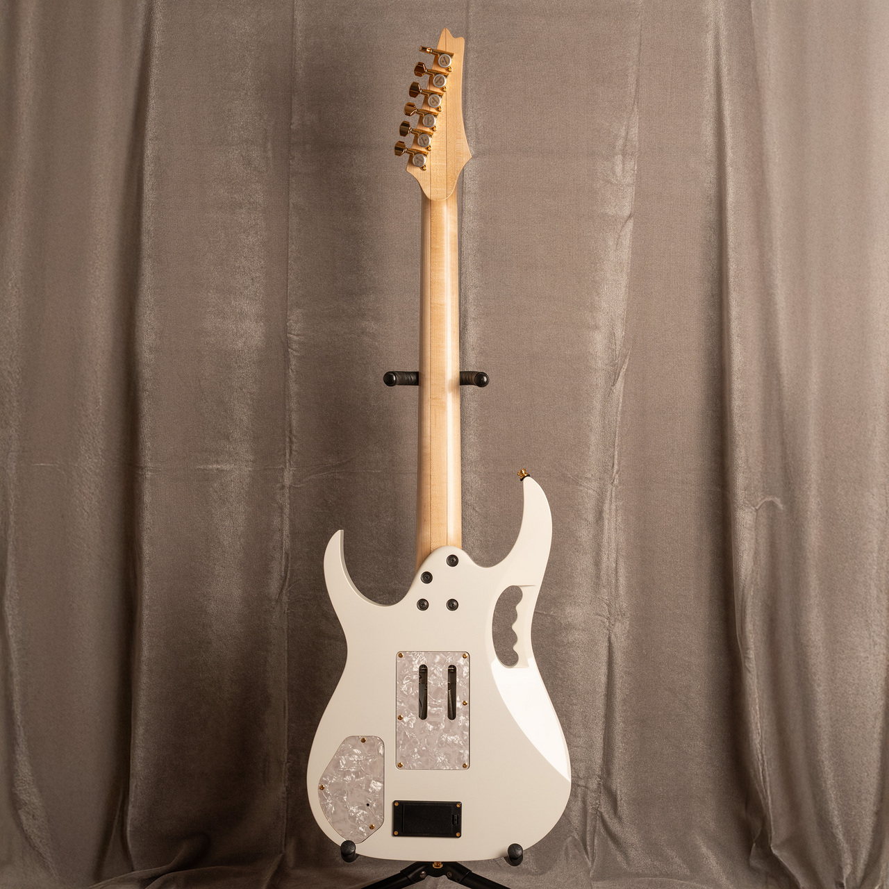 Ibanez JEM7V-WH Sustainer Mod with Texas Guitars TT Neck
