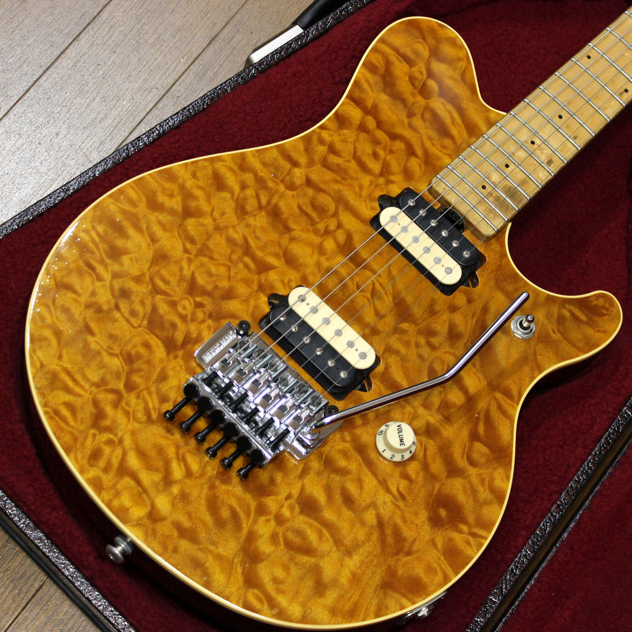 日本製通販 Music Man EVH ハイエンドギターズ Trans Goldの通販 by ...