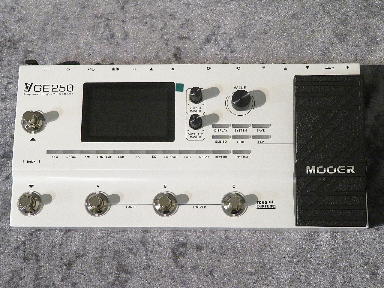 MOOER 【美品USED】GE250【人気マルチエフェクター】【即納可能