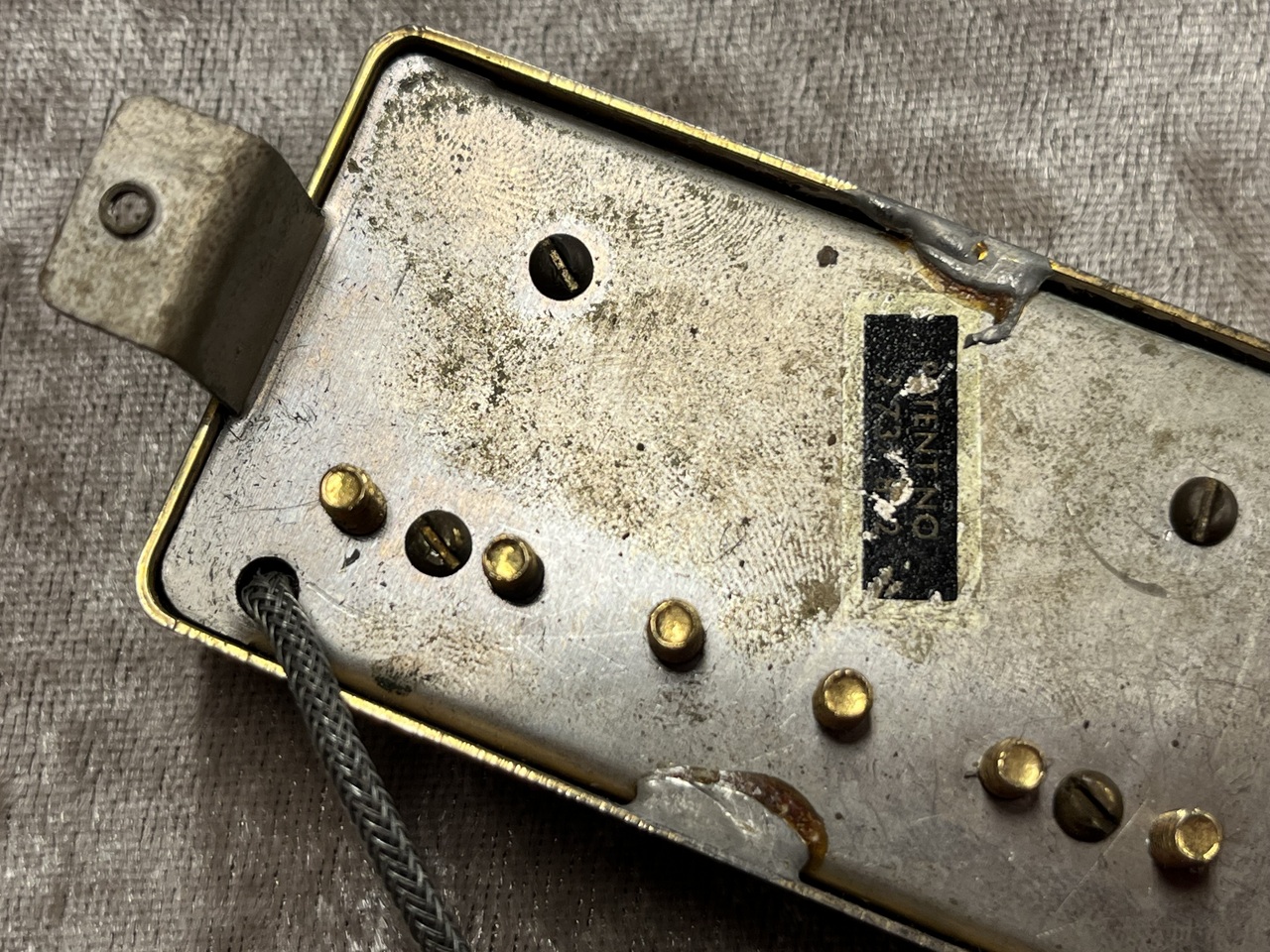 Gibson Numbered P.A.F Gold Cover【Late '60s】【Double Black