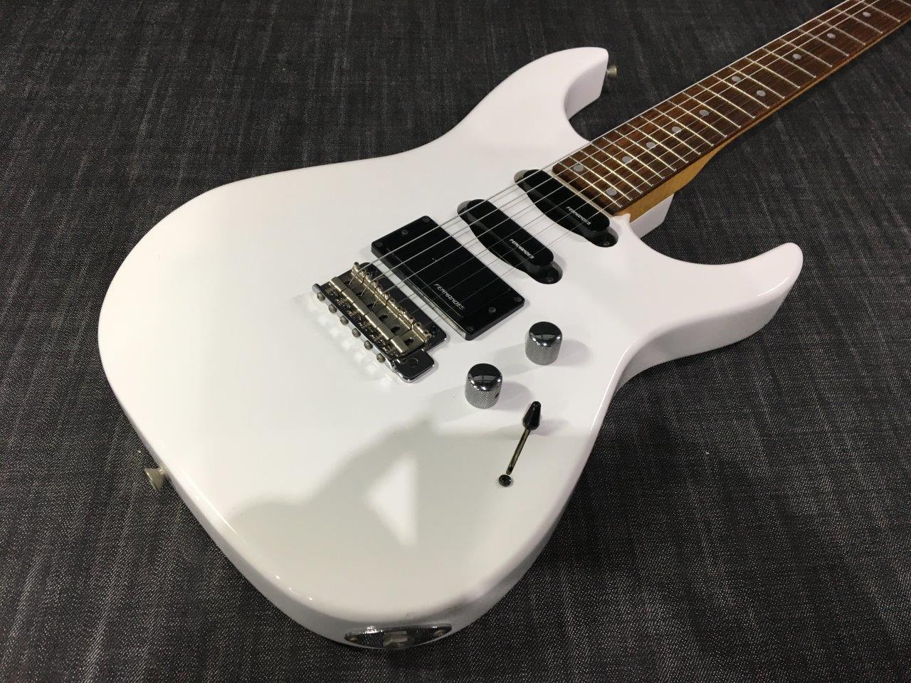 FERNANDES Limited Edition ST-TYPE（中古/送料無料）【楽器検索 