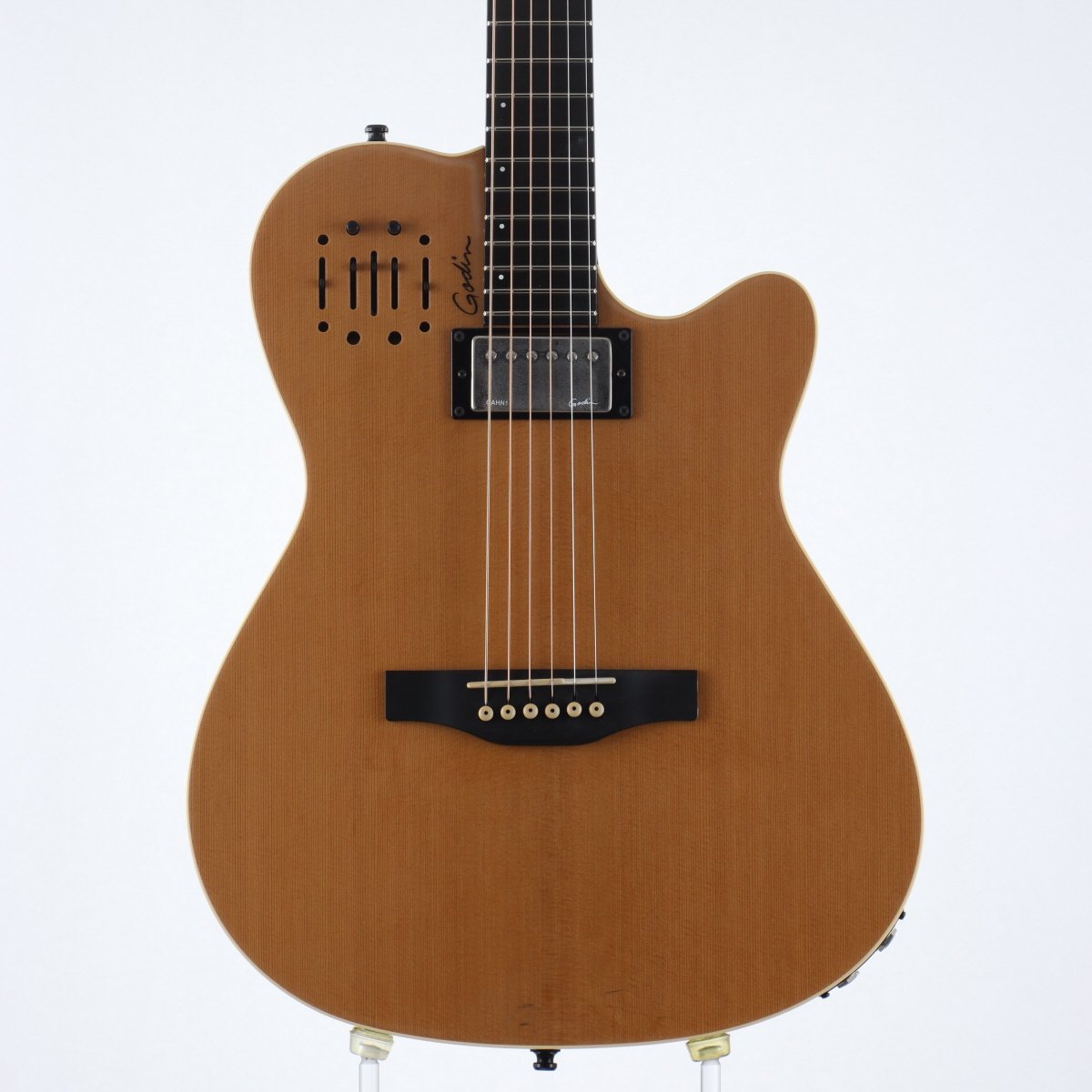 今だけの値段  美品 ゴダン GODIN A6 Ultra Natural SG Godin A6 ULTRA Natural SG 最新生産品！ ｜イケベ楽器店