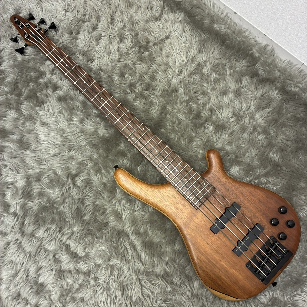 【希少・美品】TUNE TBC-5S 5弦ベース エレキベース チューン Tune 【中古】TBC-5S【国産5弦ベース】（中古/送料無料）【楽器検索