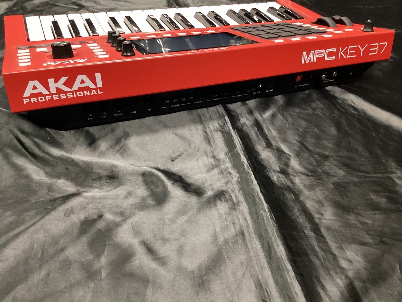 AKAI MPC KEY 37（中古）【楽器検索デジマート】