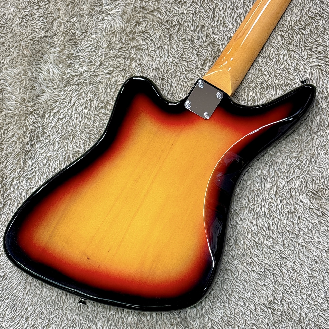 動作品　vision ビザールギター　音出しOK ビンテージ　ロカビリー audition バイオリン型ギター ビザール 70年台ビンテージ うき