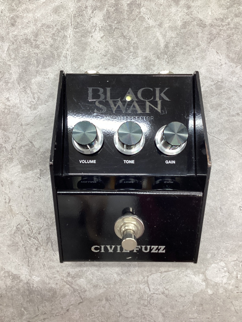 TOKYO EFFECTOR BLACK SWAN CIVIL FUZZ（中古）【楽器検索デジマート】