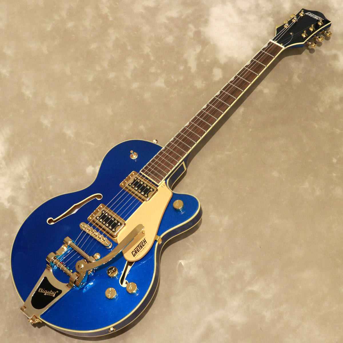 1967 Gretsch 6117 Cat's Eye Black w Bound F Holes Bigsby