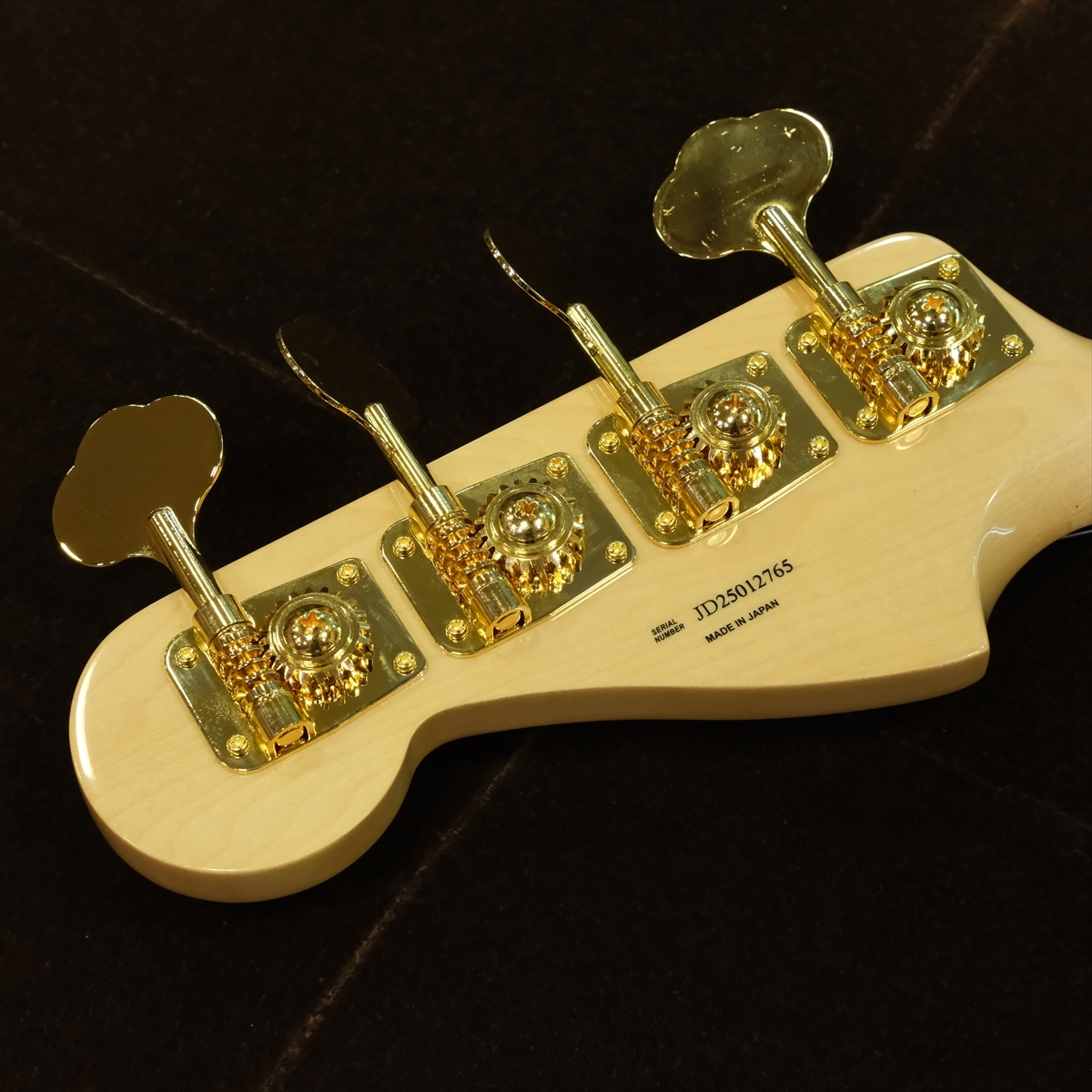 Fender japan プレシジョンベース Precision Bass Fender Made in Japan J Precision Bass Black Gold Signature