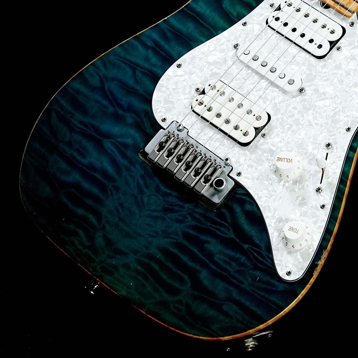 Suhr Standard Quilted Maple Top Birdseye Neck Trans Blue 2002