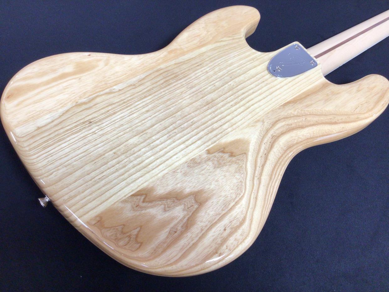 Fender Made in Japan Traditional 70s Jazz Bass, Maple Fingerboard