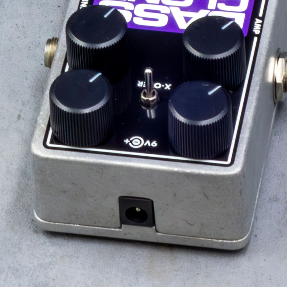 Electro-Harmonix Bass Clone（新品特価/送料無料）【楽器検索デジマート】